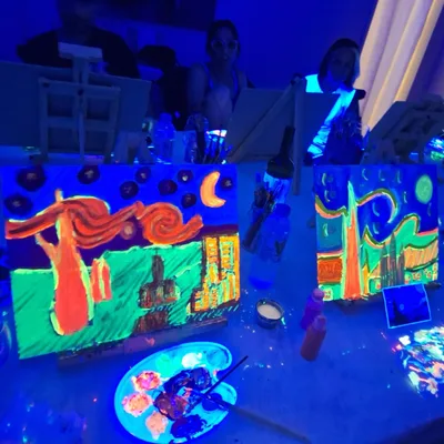 Pinta tu Noche Estrellada - Pintura Fluo & Vino - Obelisco Buenos Aires